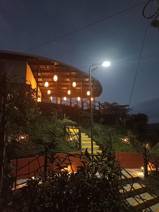 Glamping The Mountain 호텔 Guatapé 외부 사진