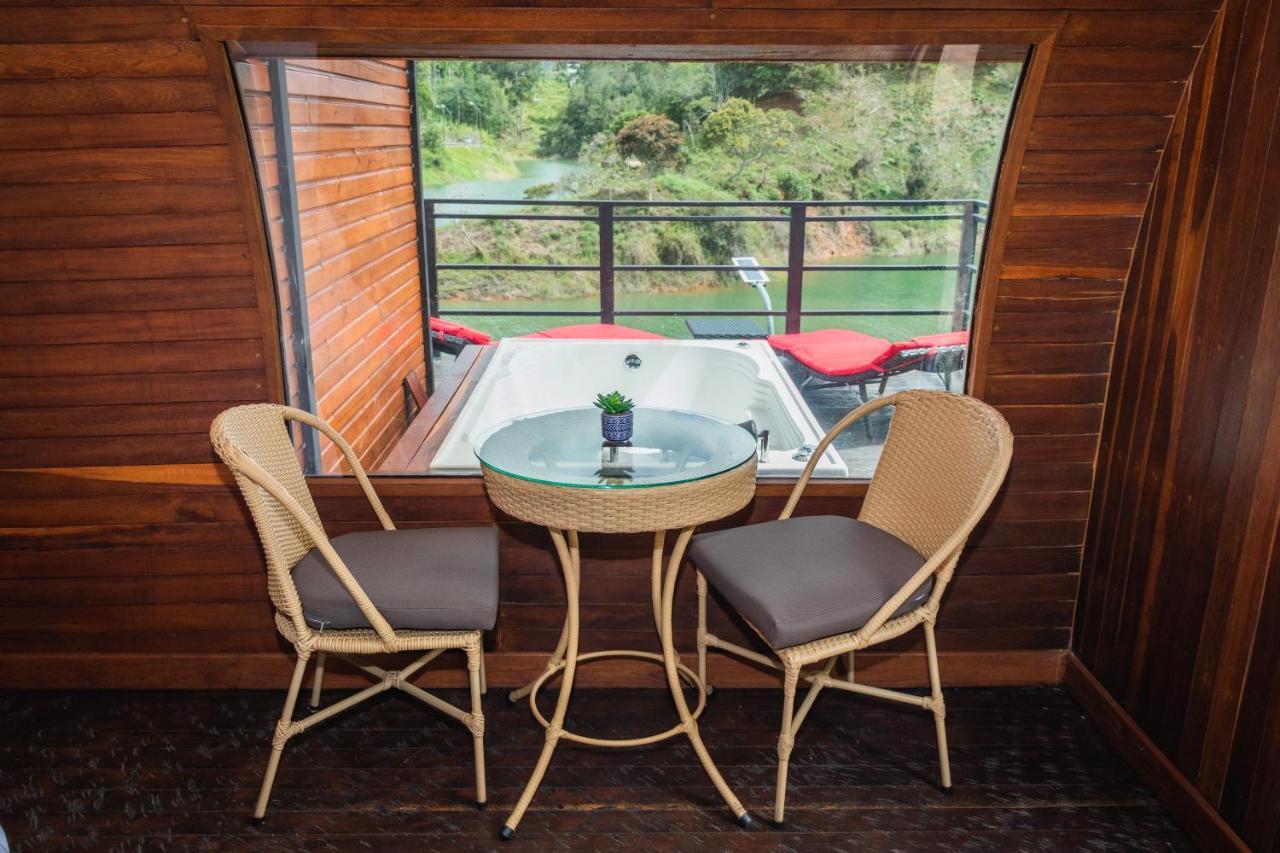 Glamping The Mountain 호텔 Guatapé 외부 사진