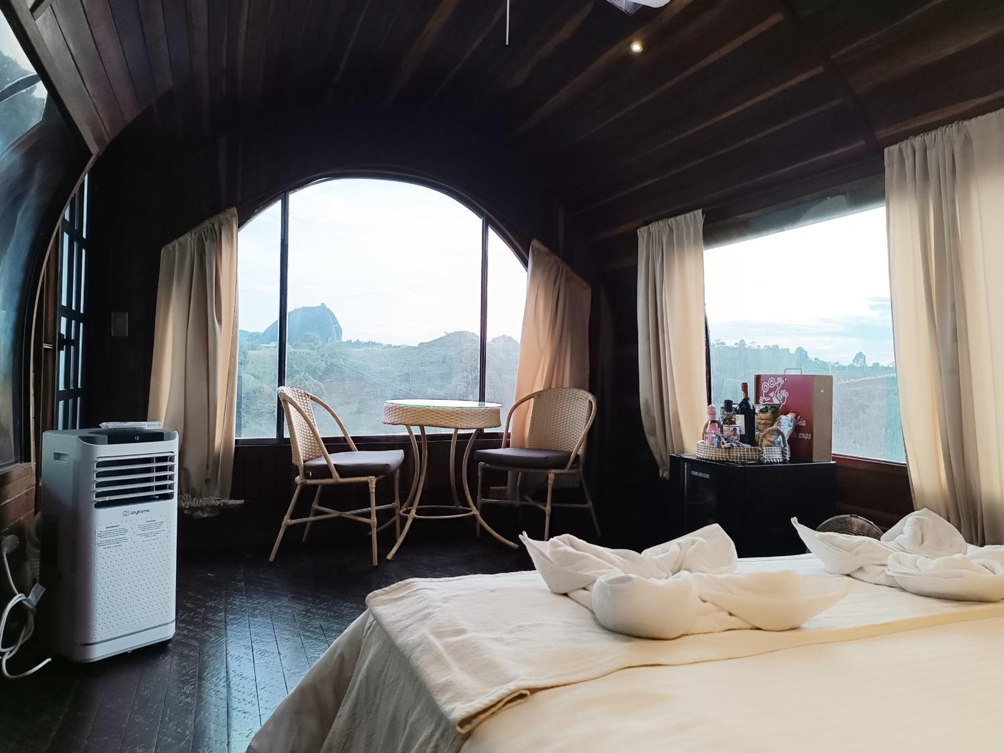 Glamping The Mountain 호텔 Guatapé 외부 사진
